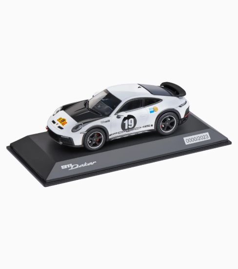 Picture of Porsche 911 Dakar (992) Rally 1971 Design – Limited Edition