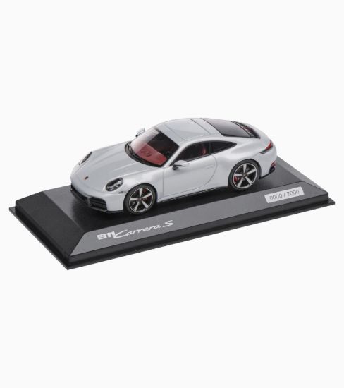 Picture of Porsche 911 Carrera S (992.2) 1:43